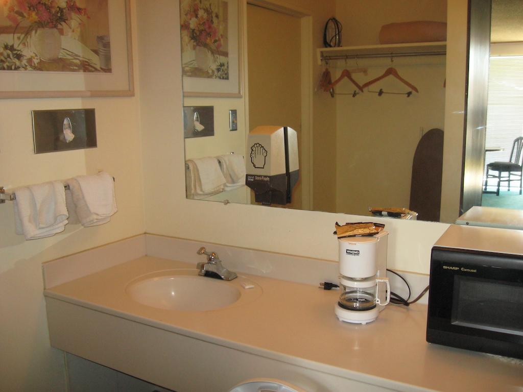 Candlelight Inn Scottsbluff Buitenkant foto